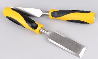 傳統木工工藝：手工鑿子挖槽（視頻）